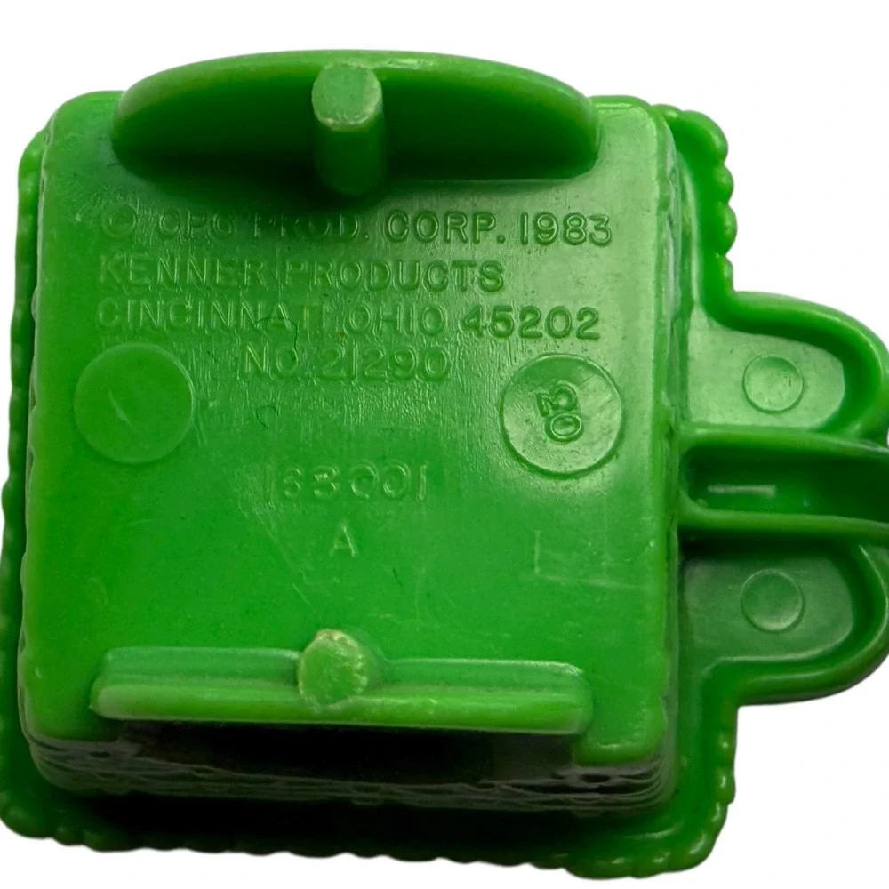 VTG 1983 Kenner Strawberry Shortcake Green Tricycle Play-Doh Set Replacement